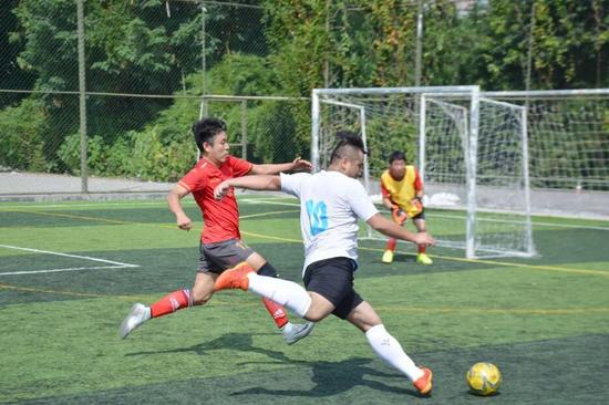 铁路人谢康助力湘超夺冠 赛场坚守书写双线精彩-纤复智造机械有限公司(图3)