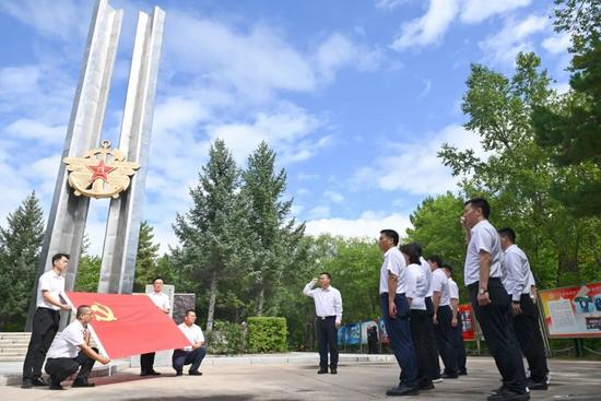 创新驱动打造高铁精品站房 共筑交通强国-纤复智造机械有限公司(图6)