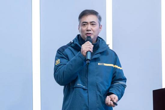 徐工道路机械2026年度营销工作会议聚焦高质量发展与全场景解决方案-纤复智造机械有限公司(图8)