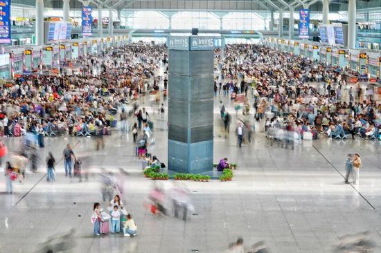 中国铁路发展提速 服务升级温暖出行-纤复智造机械有限公司(图4)