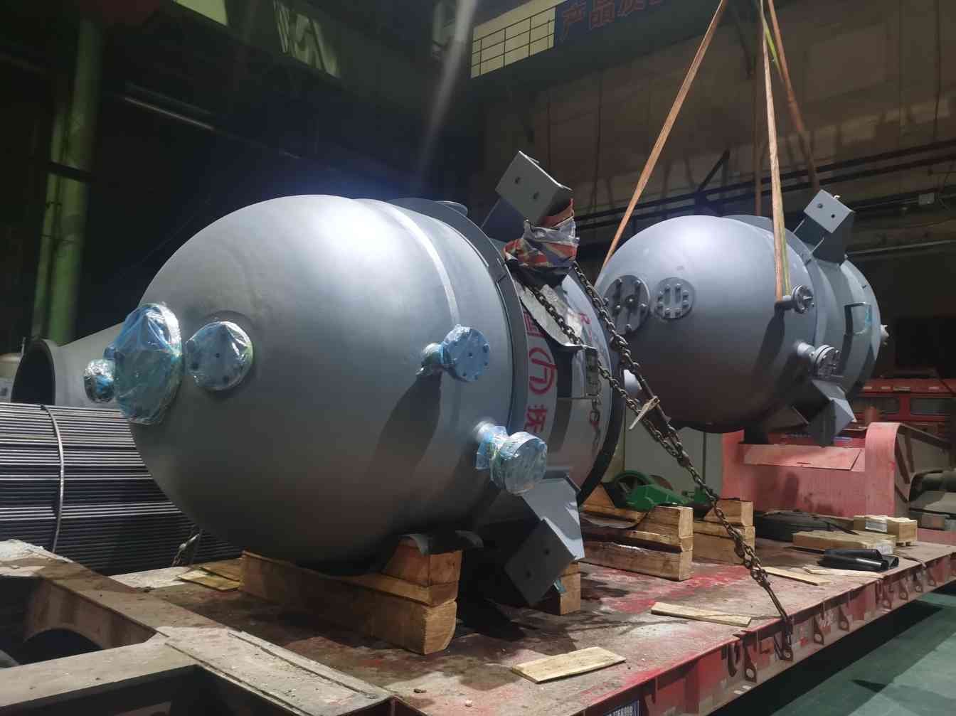 立式夹套聚合釜规格及材质解析-纤复智造机械有限公司(图1)