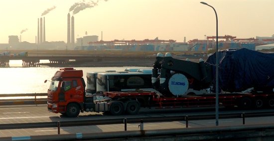 徐工XDE260矿卡助力高效开采 全球矿山首选-纤复智造机械有限公司(图5)