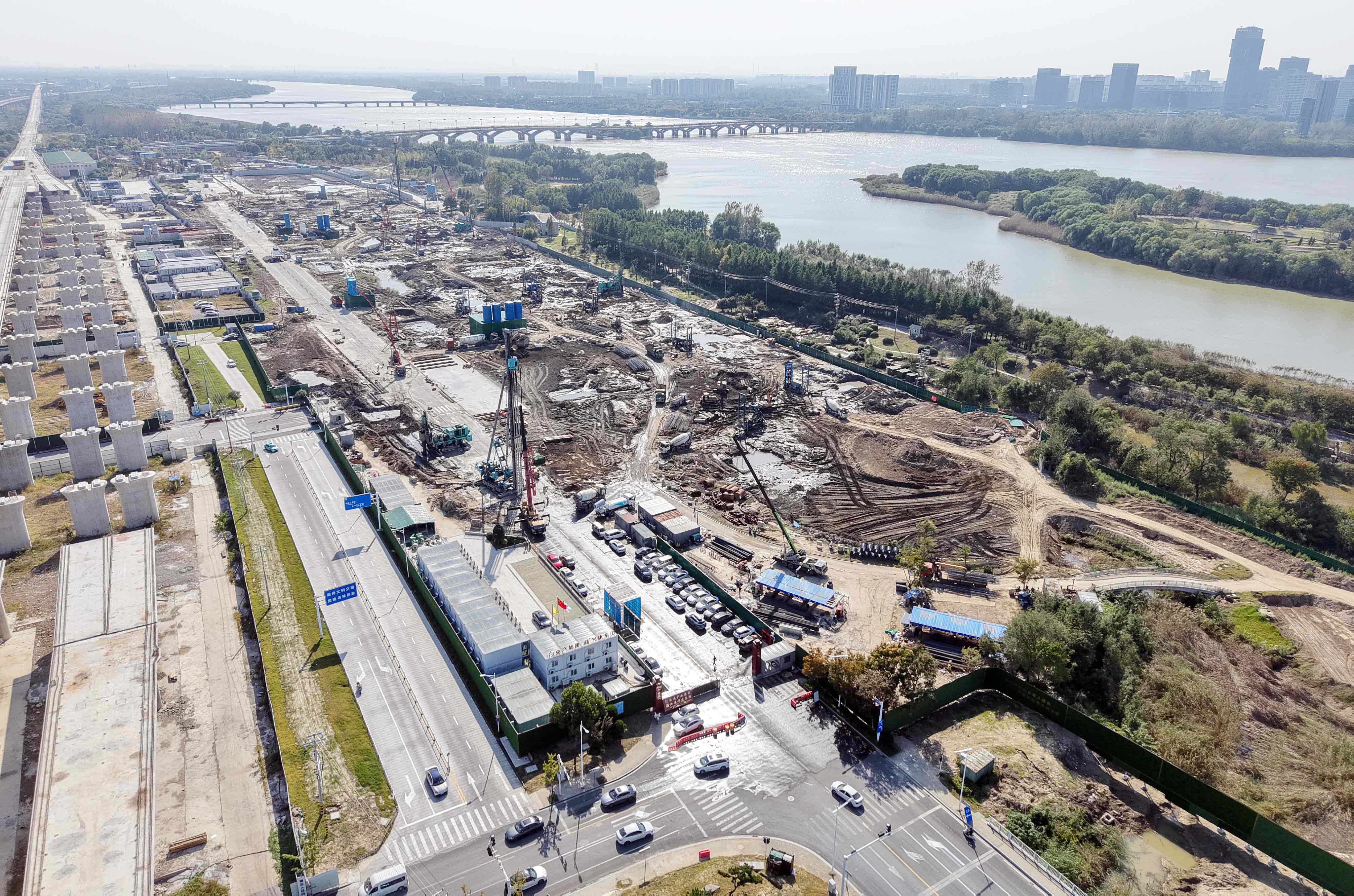 扬州东站综合交通枢纽建设加速推进沪渝蓉高铁重要节点工程-纤复智造机械有限公司(图3)