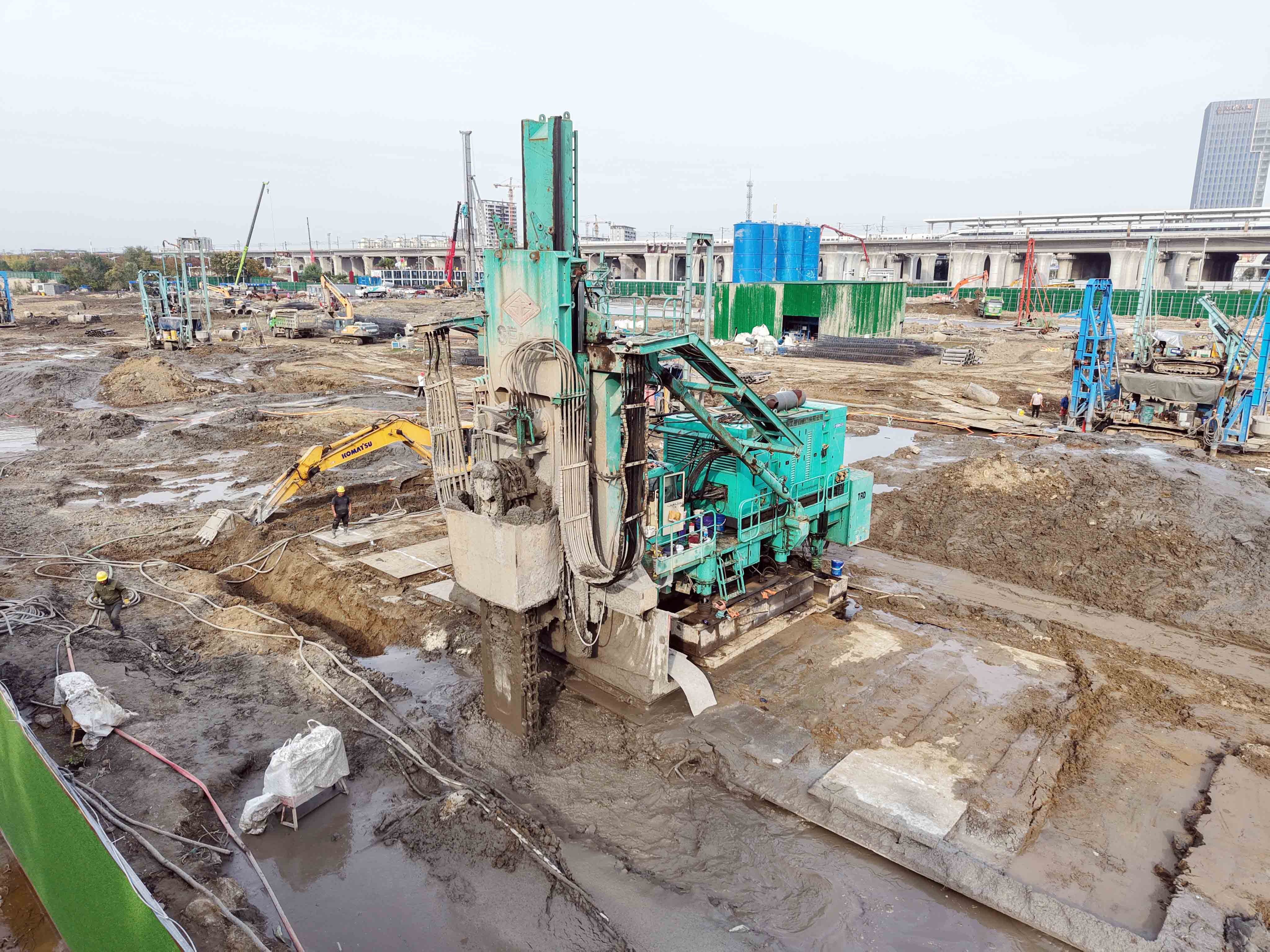 扬州东站综合交通枢纽建设加速推进沪渝蓉高铁重要节点工程-纤复智造机械有限公司(图5)
