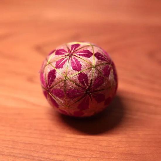 手鞠球编织千年文化传承 非遗技艺绽放现代光彩-纤复智造机械有限公司(图12)