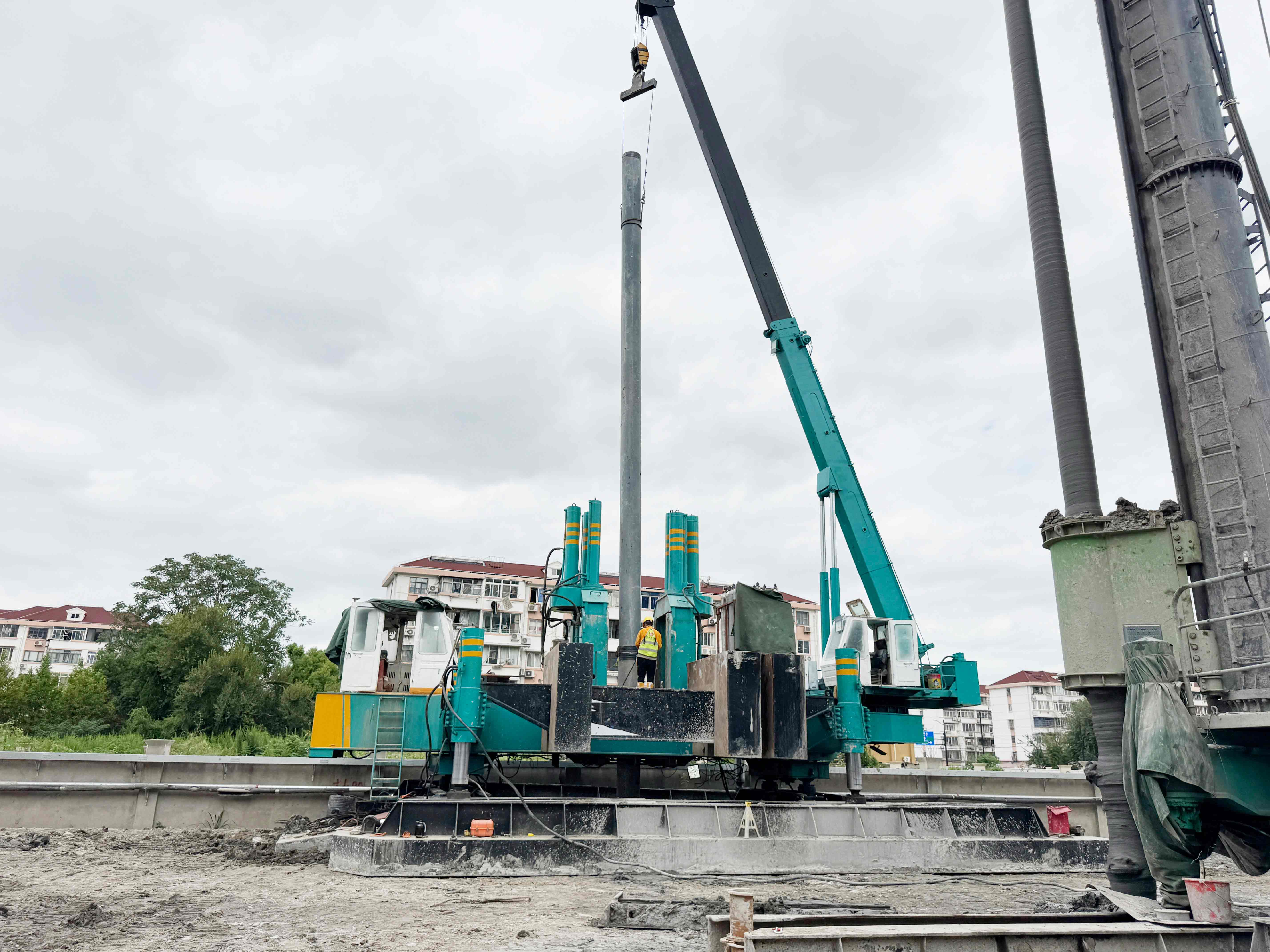 静钻根植桩工法助力上海徐汇区学校建设工程高效推进-纤复智造机械有限公司(图5)