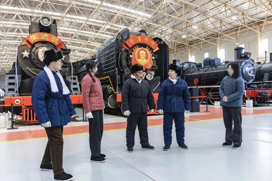 沉浸式情景剧《红色机车的世纪回响》在中国铁道博物馆上演-纤复智造机械有限公司(图1)