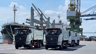 三一装备140台工程设备启航迪拜 助力一带一路基建项目-纤复智造机械有限公司(图4)