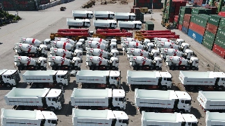 三一装备140台工程设备启航迪拜 助力一带一路基建项目-纤复智造机械有限公司(图2)