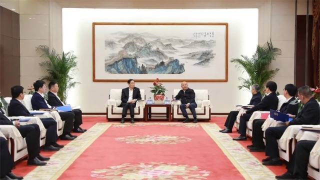 深化战略合作 夯实合作基础 共推世界一流企业发展-纤复智造机械有限公司(图2)